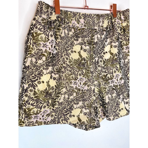 Free People Shine Like a Shorty Jacquard Shorts in Gold Combo Size Small - Picture 4 of 5